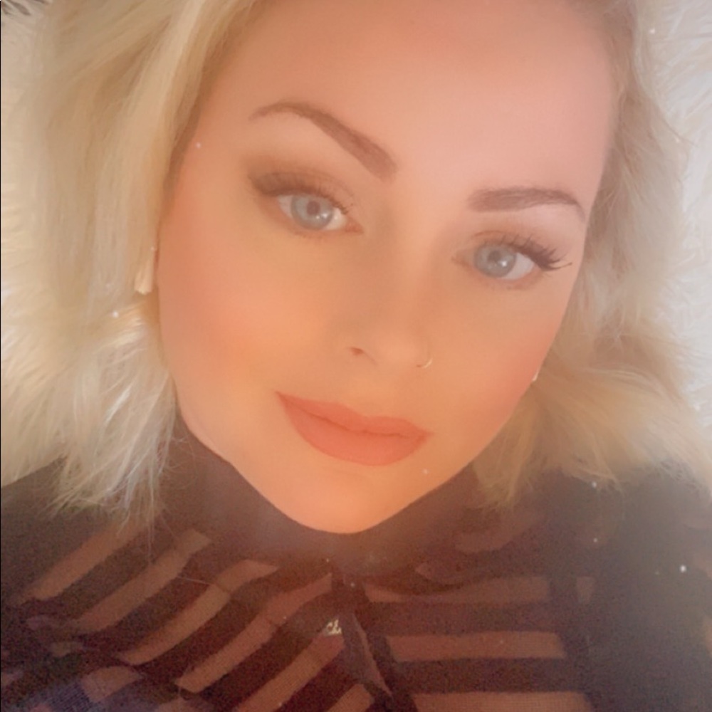 Meet your posher Jess